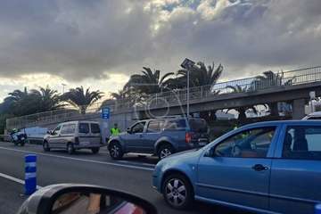 Nueva colisión múltiple en la GC-1, en dirección sur, a la altura de Las Remudas (Telde)/TA.